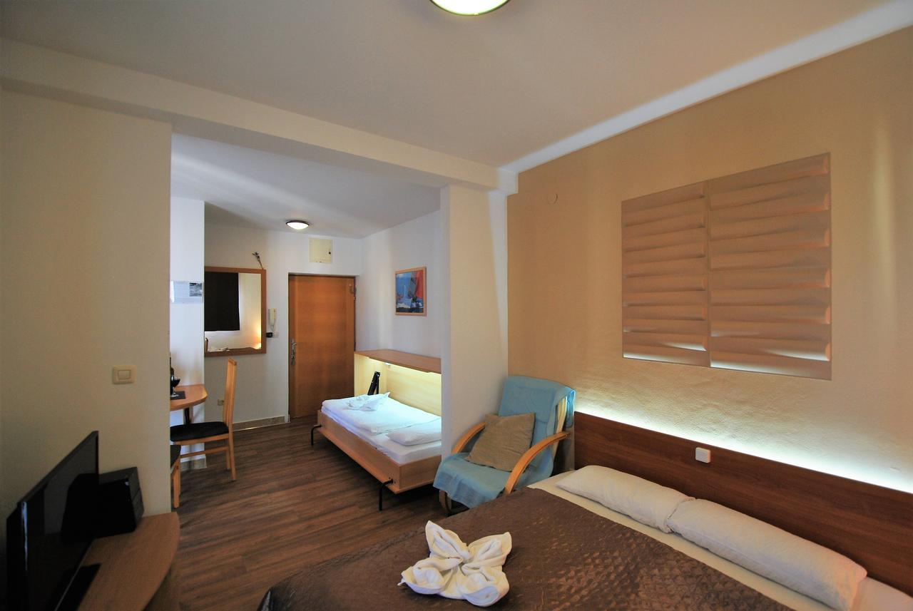 Nautica Apartments Бетина Екстериор снимка