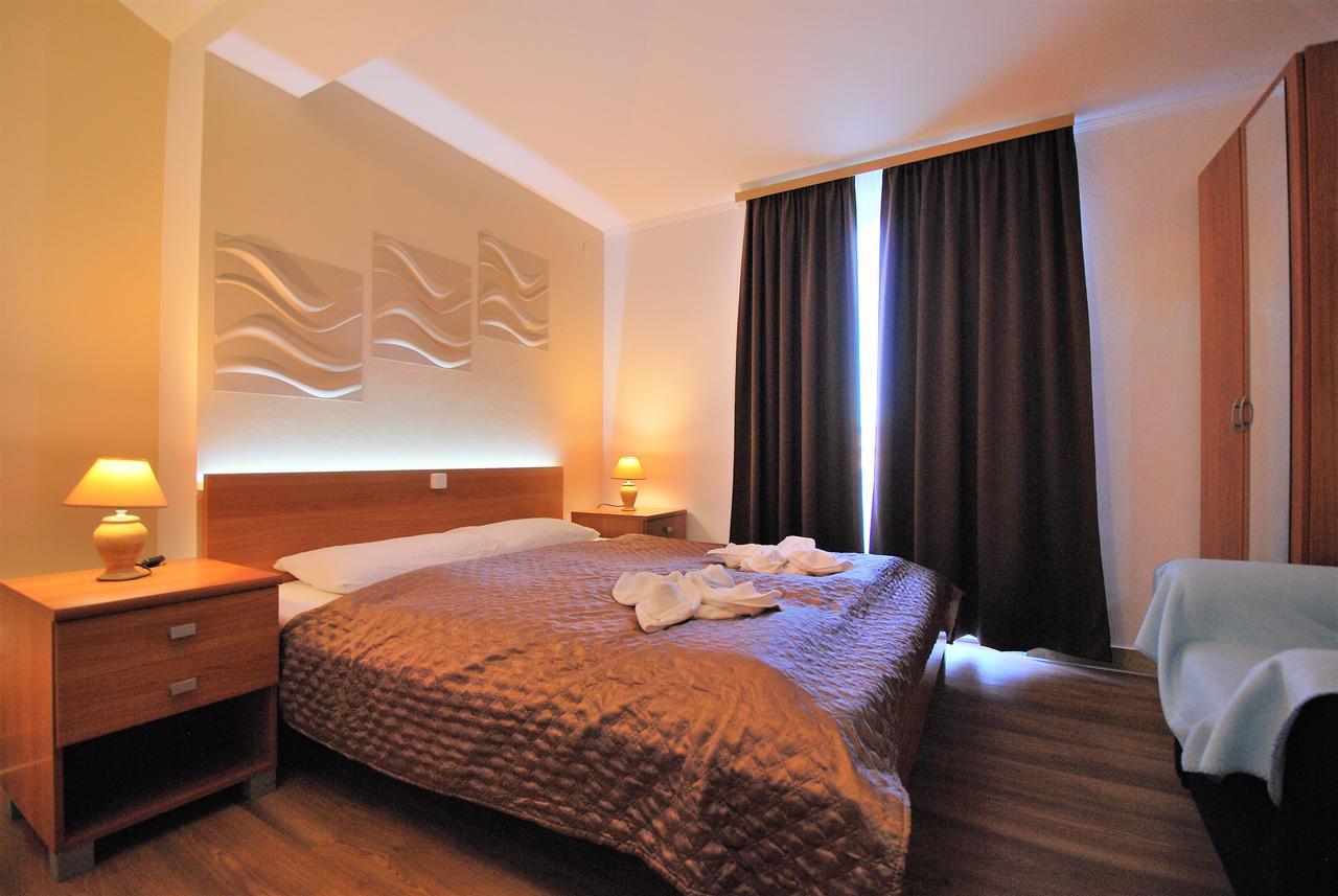 Nautica Apartments Бетина Екстериор снимка