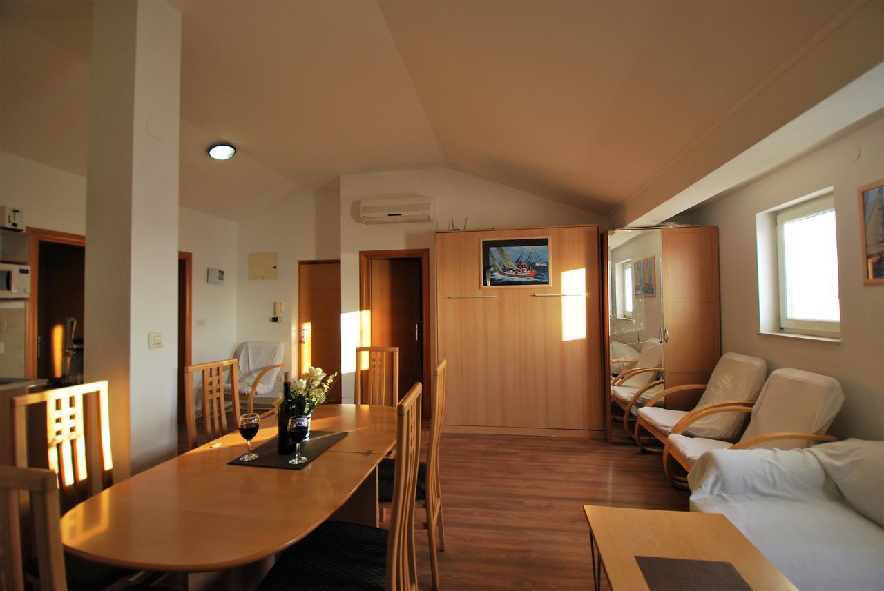 Nautica Apartments Бетина Екстериор снимка
